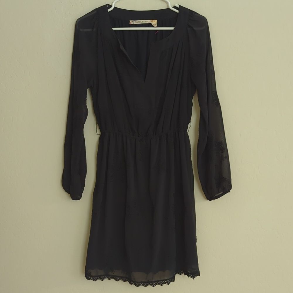 Chelsea & Violet Black Long Sleeve Boho Floral Eyelet Dress - Size XS